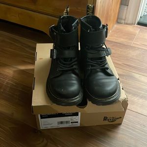 Girls size 1 Dr Martens Black 1460 Buckle J Romario
